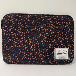 Herschel Supply Co 13-inch Laptop Sleeve Bag Black Mini Floral Print EUC